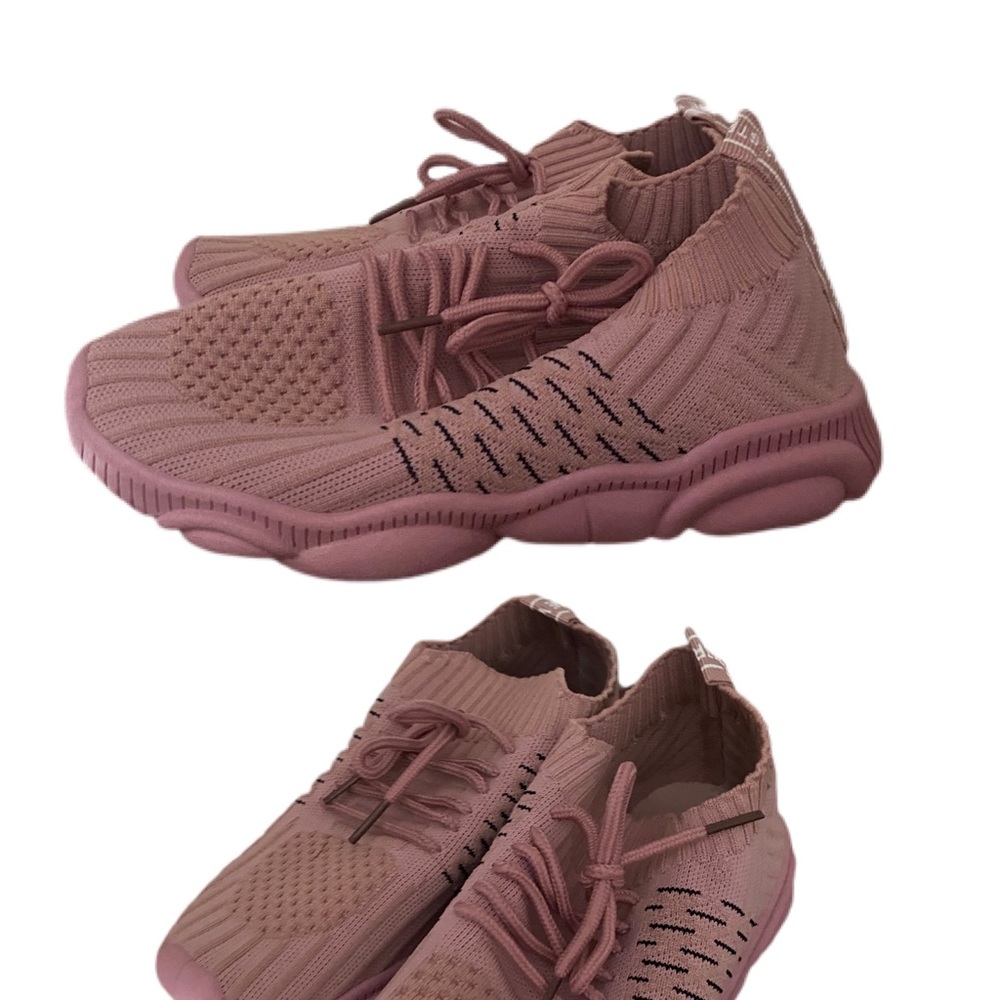 Size 3 - Picture 2 of 2